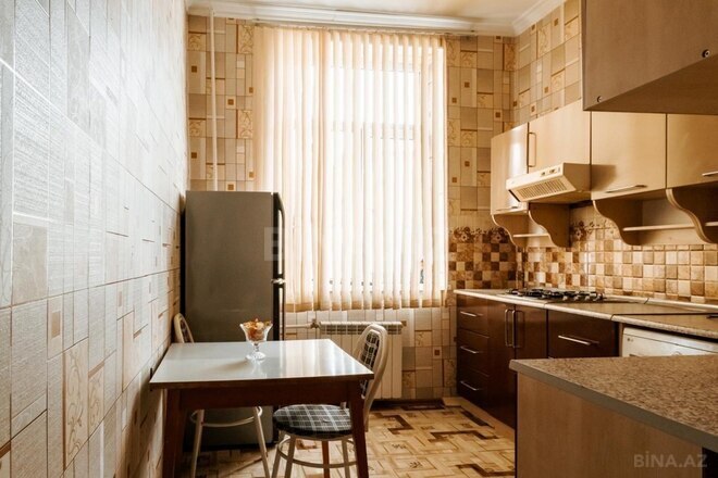 Сдаётся 3-комн. вторичка 85 м², м. Нариман Нариманов, photo 3 from 7