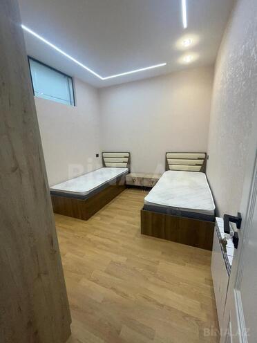 Сдаётся 3-комн. новостройка 110 м², м. 8 ноября, photo 9 from 17