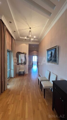 Сдаётся 4-комн. новостройка 220 м², Насиминский  р., photo 7 from 18