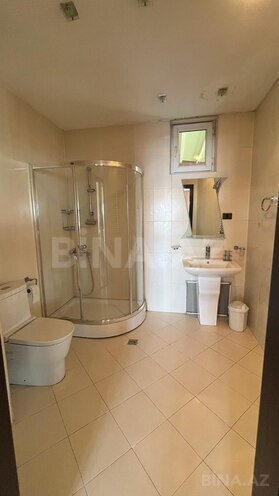 Сдаётся 4-комн. новостройка 220 м², Насиминский  р., photo 11 from 18