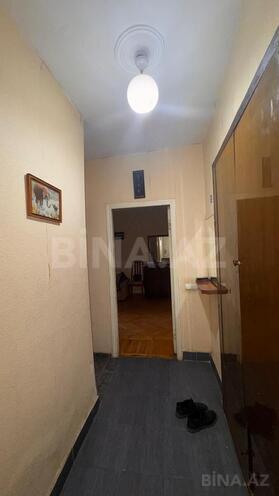 İcarəyə verilir 2 otaqlı köhnə tikili 605 m², İnşaatçılar m., photo 4 from 10