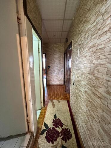Satılır 4 otaqlı köhnə tikili 105 m², Qara Qarayev m., photo 10 from 13