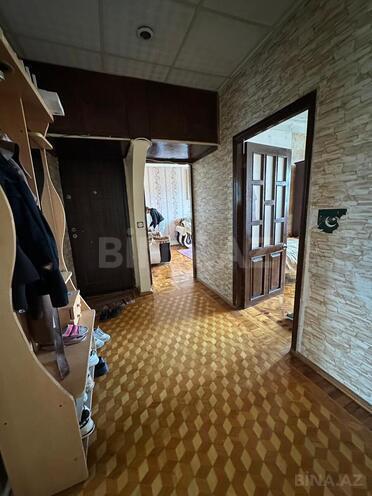 Satılır 4 otaqlı köhnə tikili 105 m², Qara Qarayev m., photo 8 from 13