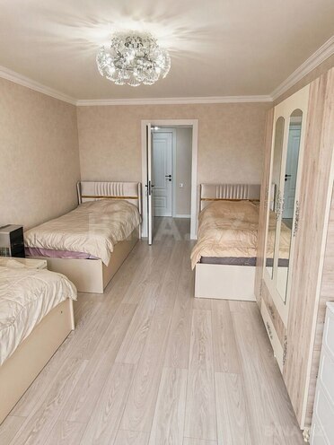 Продаётся 3-комн. вторичка 80 м², м. Нариман Нариманов, photo 7 from 13