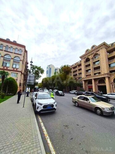 Satılır 3 otaqlı köhnə tikili 90.5 m², Nizami m., photo 13 from 21
