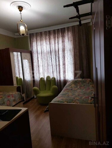 Продаётся 5-комн. вторичка 115 м², м. Халглар Достлугу, photo 9 from 13