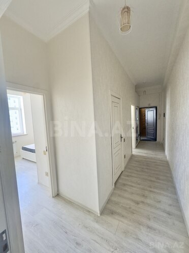 Продаётся 2-комн. новостройка 65 м², м. Элмляр Академиясы, photo 7 from 11