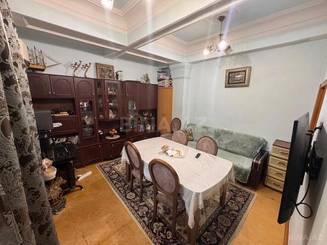 İcarəyə verilir 2 otaqlı köhnə tikili 45 m², Neftçilər m., photo 5 from 14