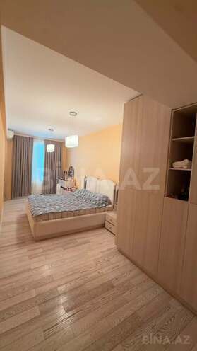 Сдаётся 3-комн. новостройка 121 м², м. 8 ноября, photo 9 from 11