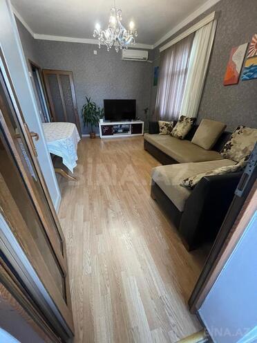 Продаётся 2-комн. вторичка 45 м², м. Нариман Нариманов, photo 3 from 13
