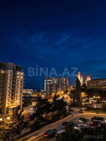 Satılır 2 otaqlı köhnə tikili 70 m², Elmlər Akademiyası m., photo 8 from 9