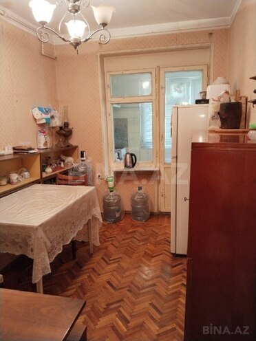 Продаётся 3-комн. вторичка 62 м², Бинагадинский р., photo 8 from 17