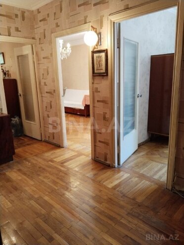 Продаётся 3-комн. вторичка 62 м², Бинагадинский р., photo 5 from 17