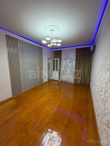 Satılır 2 otaqlı köhnə tikili 45 m², Memar Əcəmi m., photo 1 from 12