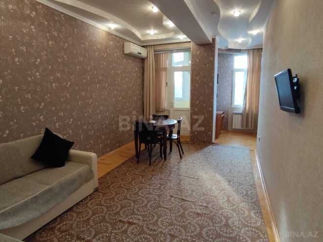 Сдаётся 2-комн. новостройка 62 м², м. Иншаатчылар, photo 3 from 9