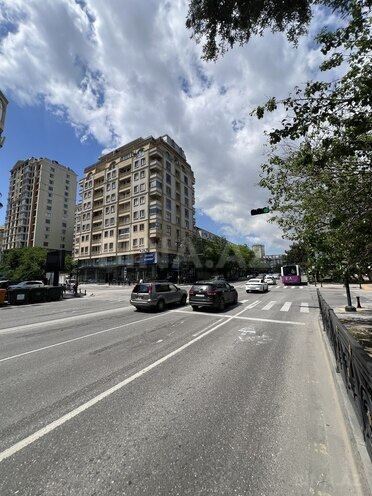 Продаётся 2-комн. новостройка 115 м², м. Элмляр Академиясы, photo 13 from 15