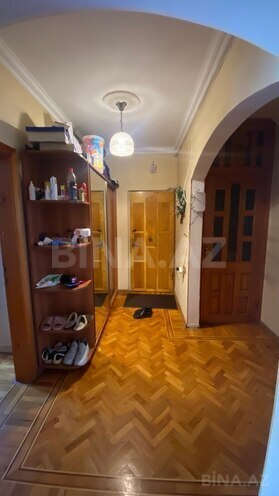 Продаётся 3-комн. вторичка 80 м², м. Ази Асланов, photo 12 from 17