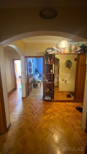 Продаётся 3-комн. вторичка 80 м², м. Ази Асланов, photo 11 from 17