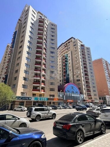 Продаётся 3-комн. новостройка 148 м², Насиминский  р., photo 1 from 14