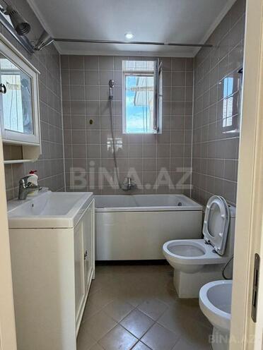 Satılır 3 otaqlı köhnə tikili 100.7 m², 28 May m., photo 18 from 23