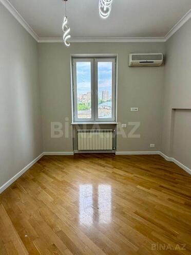 Satılır 3 otaqlı köhnə tikili 100.7 m², 28 May m., photo 14 from 23
