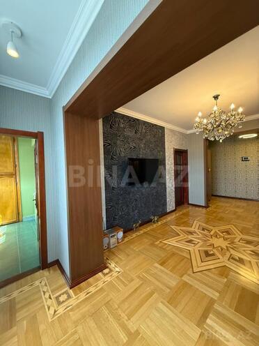 Продаётся 4-комн. вторичка 100 м², м. Ази Асланов, photo 18 from 29