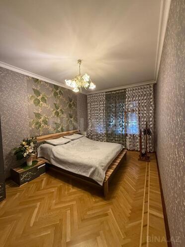 Продаётся 4-комн. вторичка 100 м², м. Ази Асланов, photo 1 from 29