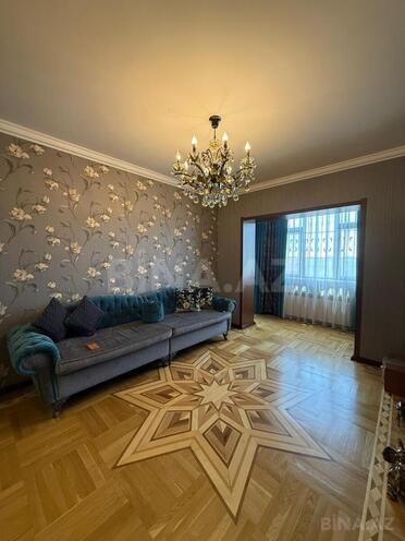Продаётся 4-комн. вторичка 100 м², м. Ази Асланов, photo 5 from 29