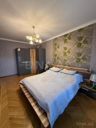 Продаётся 4-комн. вторичка 100 м², м. Ази Асланов, photo 3 from 29