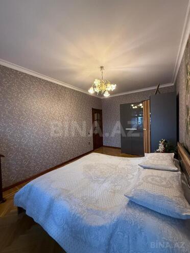 Продаётся 4-комн. вторичка 100 м², м. Ази Асланов, photo 4 from 29