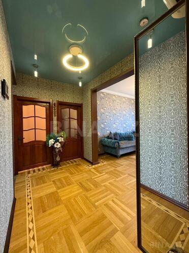 Продаётся 4-комн. вторичка 100 м², м. Ази Асланов, photo 19 from 29