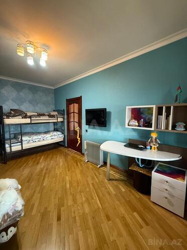 Продаётся 4-комн. вторичка 100 м², м. Ази Асланов, photo 8 from 29