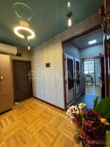 Продаётся 4-комн. вторичка 100 м², м. Ази Асланов, photo 20 from 29