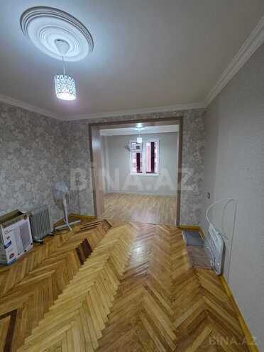 Satılır 2 otaqlı köhnə tikili 52 m², photo 1 from 24