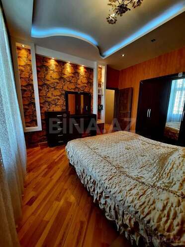 Продаётся 5-комн. дом/дача 240 м², photo 14 from 20