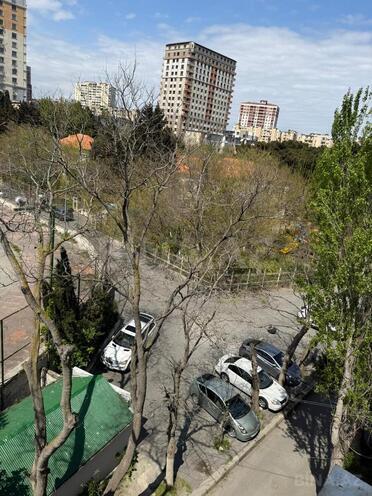Satılır 2 otaqlı köhnə tikili 60 m², Memar Əcəmi m., photo 27 from 28