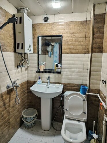 Satılır 3 otaqlı köhnə tikili 80 m², Nərimanov r., photo 8 from 12