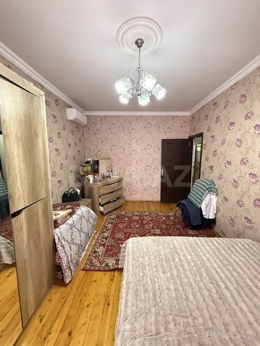 Продаётся 3-комн. вторичка 80 м², м. Кара Караев, photo 5 from 16