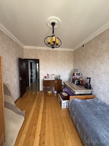 Продаётся 3-комн. вторичка 80 м², м. Кара Караев, photo 7 from 16