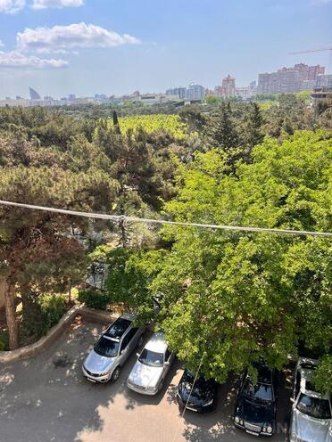 Продаётся 3-комн. вторичка 80 м², м. Гянджлик, photo 15 from 18