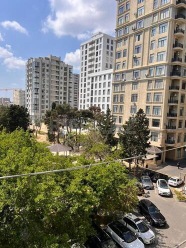 Продаётся 3-комн. вторичка 80 м², м. Гянджлик, photo 16 from 18