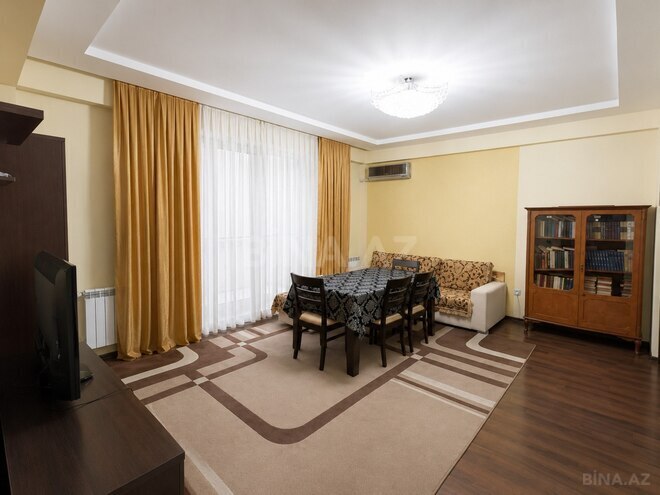 Сдаётся 2-комн. новостройка 65 м², м. Шах Исмаил Хатаи, photo 1 from 10