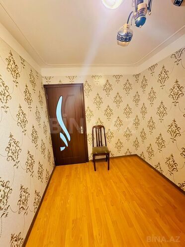 Satılır 3 otaqlı köhnə tikili 75 m², Qara Qarayev m., photo 13 from 18