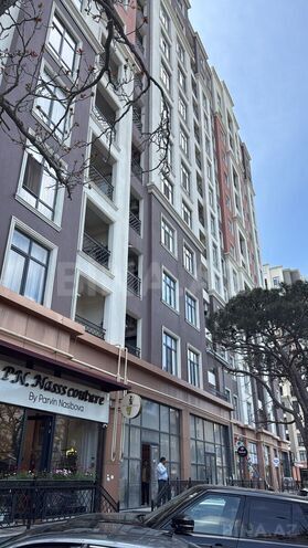 Satılır 3 otaqlı yeni tikili 127 m², Qara Qarayev m., photo 1 from 32