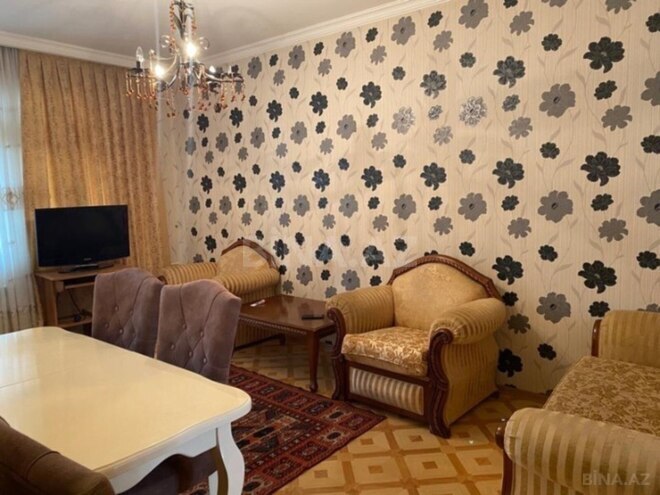 Сдаётся 2-комн. вторичка 60 м², м. 8 ноября, photo 4 from 10