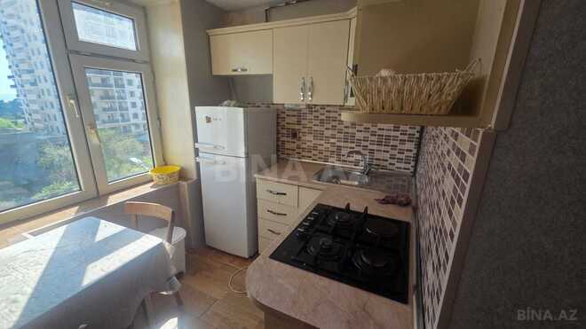 Сдаётся 2-комн. вторичка 55 м², м. Ази Асланов, photo 6 from 11