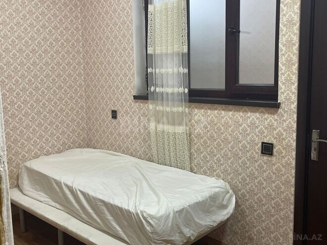 Сдаётся 2-комн. вторичка 65 м², Хатаинский р., photo 3 from 9