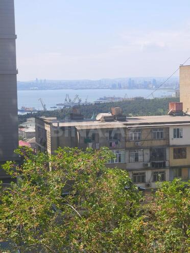 Satılır 4 otaqlı köhnə tikili 100 m², Həzi Aslanov q., photo 1 from 12
