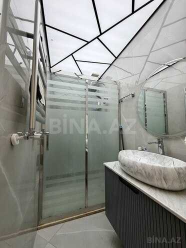 Satılır 2 otaqlı köhnə tikili 65 m², 8-ci mikrorayon q., photo 17 from 26