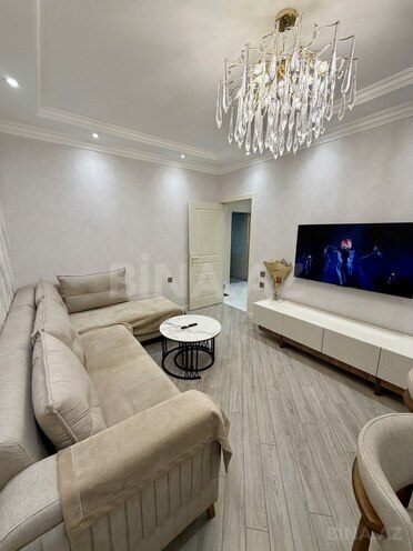 Satılır 2 otaqlı köhnə tikili 65 m², 8-ci mikrorayon q., photo 3 from 26